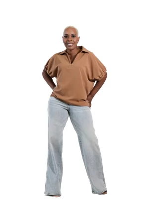Solid Short Sleeve Split Collar Side Slit Hem Top