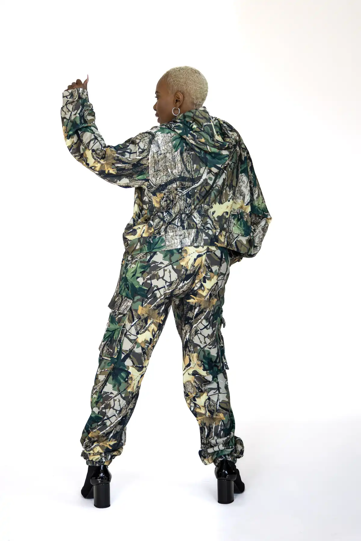 Hidden Glam Set - Image 4